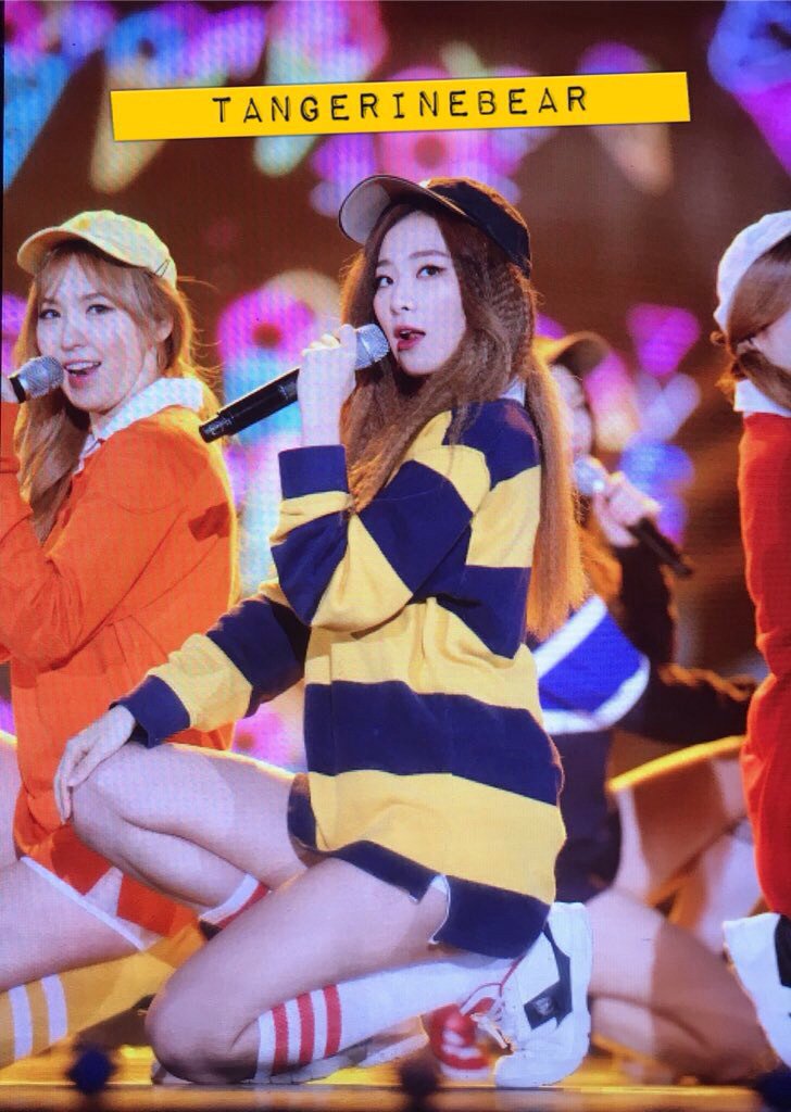 SeulgiUpdates's tweet photo. [PREVIEW] 151031 RED VELVET #Seulgi @ Asia Dream Concert
cr: tangerine_bear https://t.co/WofiTyLj4t