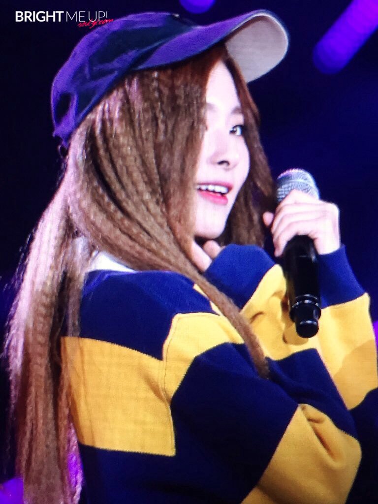 SeulgiUpdates's tweet photo. [PREVIEW] 151031 RED VELVET #Seulgi @ Asia Dream Concert
cr: brightmeup94 https://t.co/qgXsSX9uei