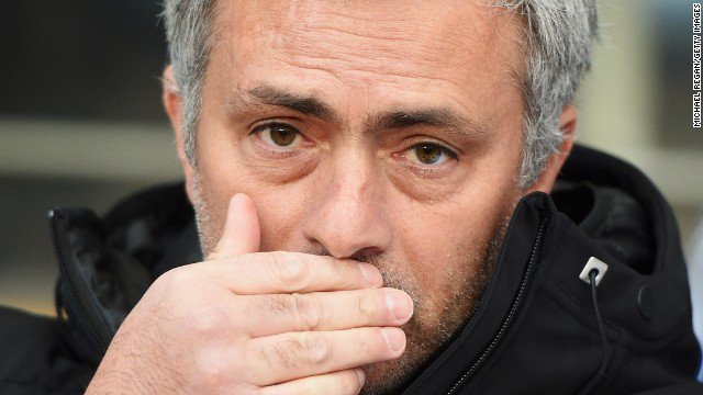 Bolanet's tweet photo. #LiveBolanet Full Time!!! Dengan hasil ini, posisi Mourinho berada di ujung tanduk

Chelsea 1-3 Liverpool https://t.co/sLuaxz2JGV