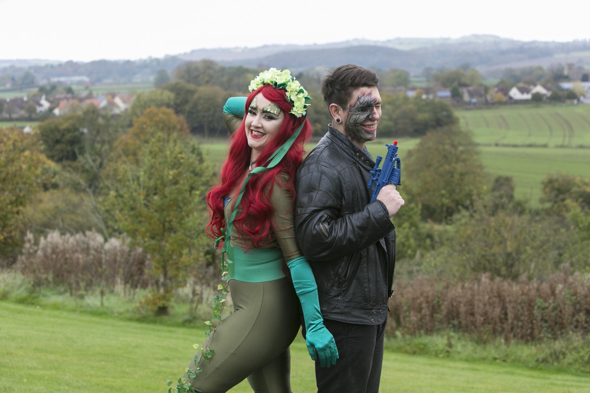 BurfieldCreativ's tweet image. We LOVED our #Halloween shoot with @ryanAgoold Meg &amp;amp; Nick found it hard to keep a straight face tho #villainproblems