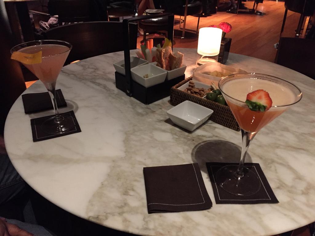 kaushiva's tweet photo. #WeekendinMilan #Bulgari #Aperitif @bulgarihotels #travelblogger #foodie #traveljunkie https://t.co/oRTqn3xiPm
