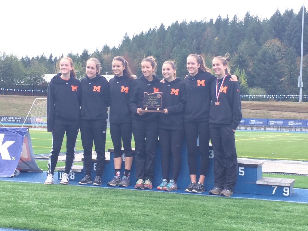 ORMilesplit's tweet photo. Girls 4A team podium: South Umpqua 4, Molalla 3, Sisters 2, and Suislaw are your champions! #ORstatechamps https://t.co/BxC0STOnaG