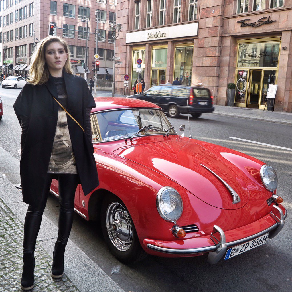 WillowShields's tweet photo. Hello Berlin, Germany https://t.co/prDBi4f2sP