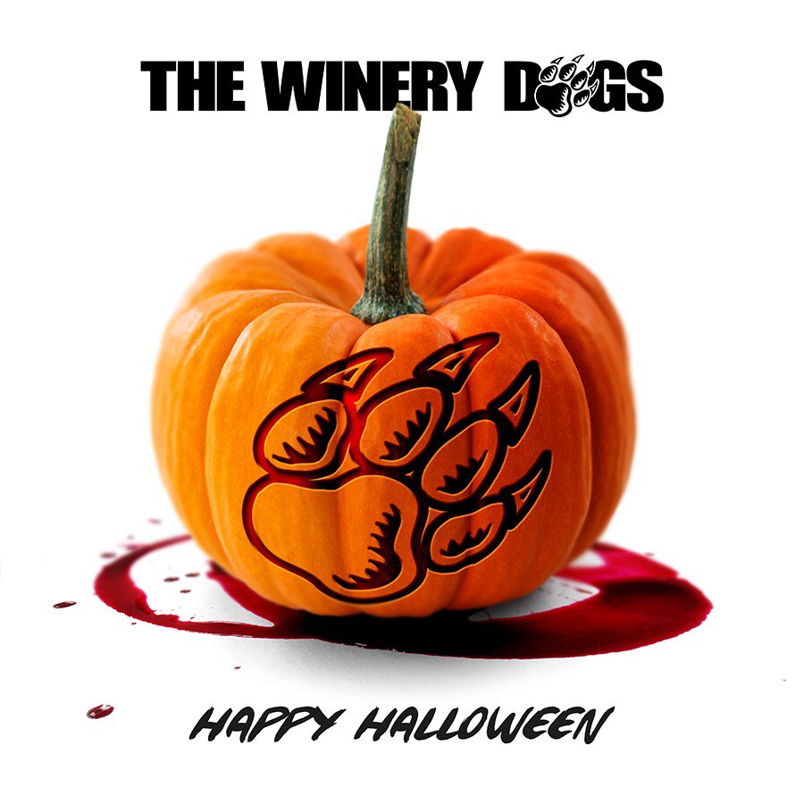 MikePortnoy's tweet photo. Happy Halloween from The Winery Dogs https://t.co/0yVUzM7DtZ