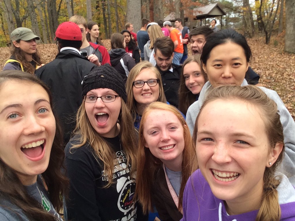 lyd_lyd3's tweet photo. #Squad @IntervarsityISU #FallConference2015 https://t.co/Ih6dojRhd0