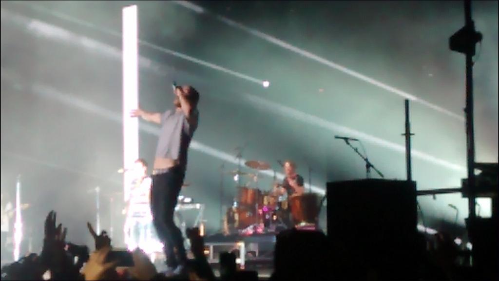 melamonba's tweet photo. What a night #radioactive @Imaginedragons @DanReynolds https://t.co/AN5U5TM2ZE
