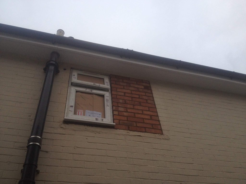 havelock_mark's tweet photo. Another Quality Window Supplied by @JKWindows 
Thanks Guys https://t.co/DSIeQwewRk