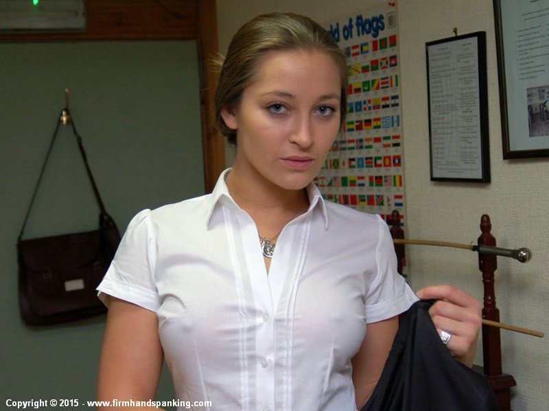 freshmaster2015's tweet photo. #danidaniels in her #spankingdebut in #free #pics and #videoclip on
https://t.co/TMaetyRh1B https://t.co/6w1OwEPenX