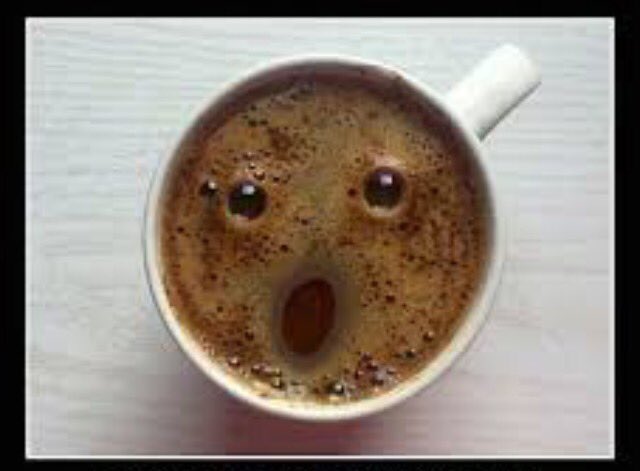 Az önce kızın teki <a href="/instagram/">Instagram</a> a attığı aşureye efekt vere vere caramel chocolate pumpkin latte macchiato'ya cevirdi