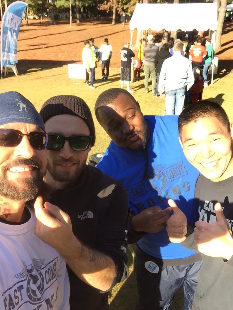 EastCoastBoxing's tweet photo. Crazy ECB Trainers out supporting The National Parkinson Foundation Moving Day! #Boxing #Kickboxing #ECB https://t.co/8ogjXhhp7S