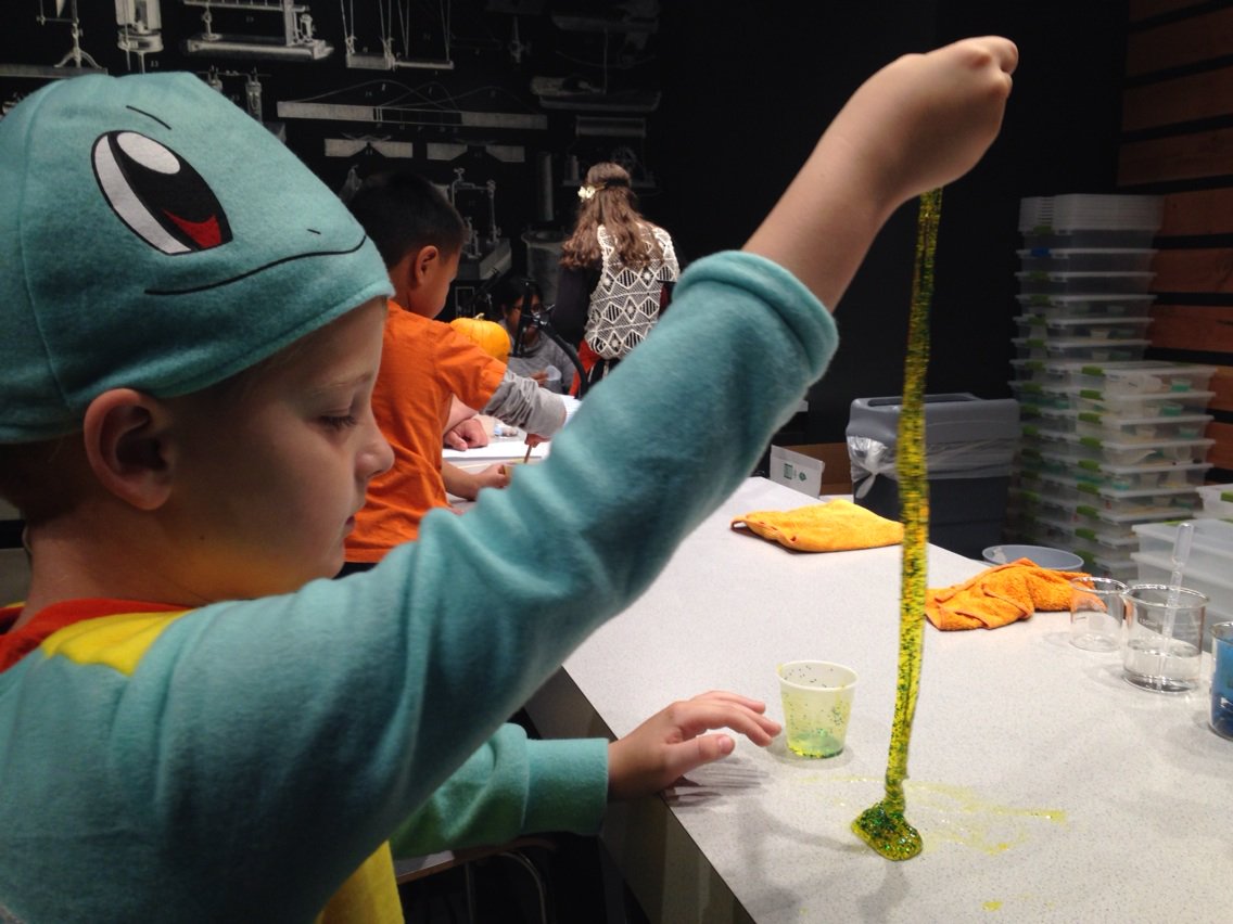 Spinnovationllc's tweet photo. Oh yeah Halloween slime! @ChildSci #hauntedlab https://t.co/7YXA7NY578