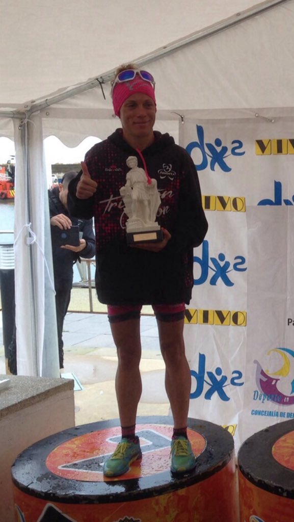 Enhorabuena campeona!!!! 2 en el Triatlon mazagon en debut en larga distancia!!!@CT3Sports <a href="/nitisma1/">anita</a>