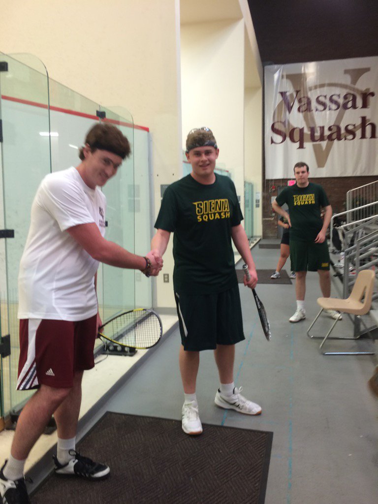 Vassar Squash tweet media