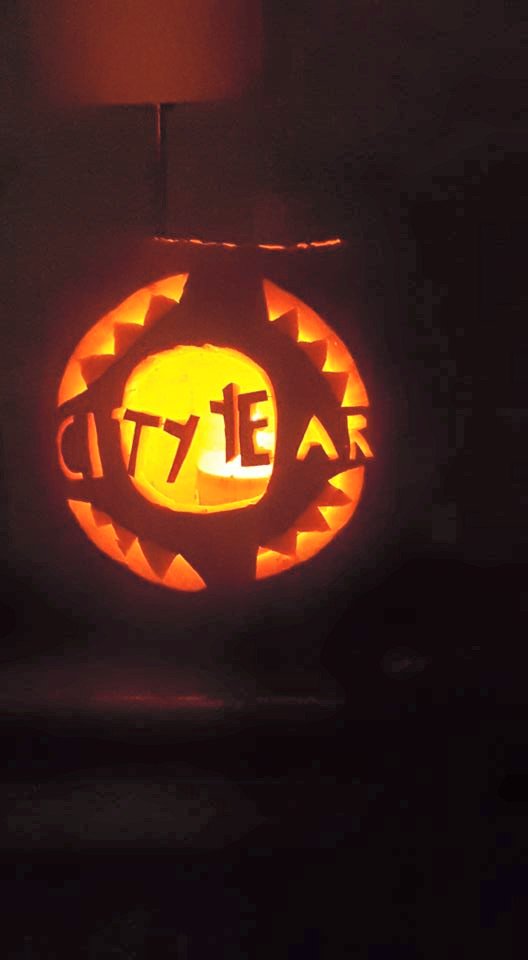 CityYear's tweet photo. Wishing our students, partners, staff and @AmeriCorps members a safe and #HappyHalloween! https://t.co/SDojkz88Hn