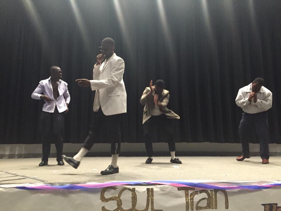 KingOfTheNyle's tweet photo. Last night at the BSU Soultrain #QueEdition 🐶 https://t.co/T0UcbAYHZO