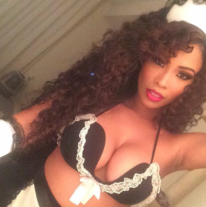 ❤️RT @PlayboyRadio: Turn Down Service anyone? #HappyHalloween with SEXY #Playmate @LeolaBell https://t<a class="tags" target="_blank" title="On Twitter" href="/?out=eyJ0eXAiOiJKV1QiLCJhbGciOiJIUzUxMiJ9.eyJpYXQiOjE3MjM2ODEyMjAsImlzcyI6InR3cG9ybnN0YXJzLmNvbSIsIm5iZiI6MTcyMzY4MTIyMCwiZXhwIjoxNzU1MjE3MjIwLCJyZWRpcmVjdF91cmwiOiJodHRwczovL3R3aXR0ZXIuY29tL1BsYXlib3lSYWRpbyJ9.3ArcFHhElC2F39aAG2Db3TXTEXIRd-D2LJiPMt8kJM4zhOE8JTjBFNyz3kNHF0MUmv8XR63Nx3OEosKQuLcLXQ">@PlayboyRadio</a><a href="/tag/playmate"class="tags"><span>#playmate</span></a><a href="/tag/happyhalloween"class="tags"><span>#happyhalloween</span></a>