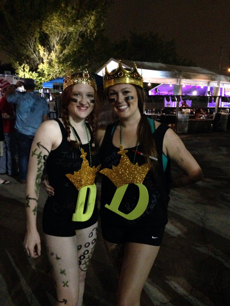 AryelleAssault's tweet photo. @DraftKings for Halloween. You could win millions playing. #FantasyFootball #allthesleeperpicks https://t.co/YbpvLQjC4s