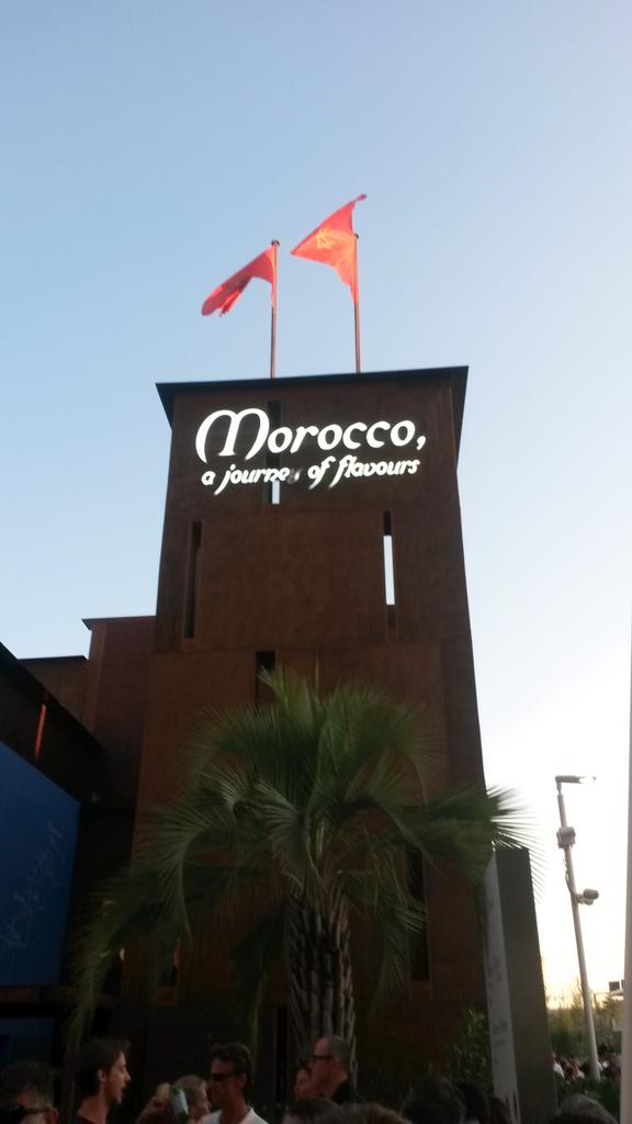 ketyvettori's tweet photo. Padiglioni  rivelazione @Expo2015Milano @moroccoexpo2015 @ExpoAngola2015 @EXPO2015Korea @azerpavilion @AskExpo https://t.co/LDiy1GyxHQ