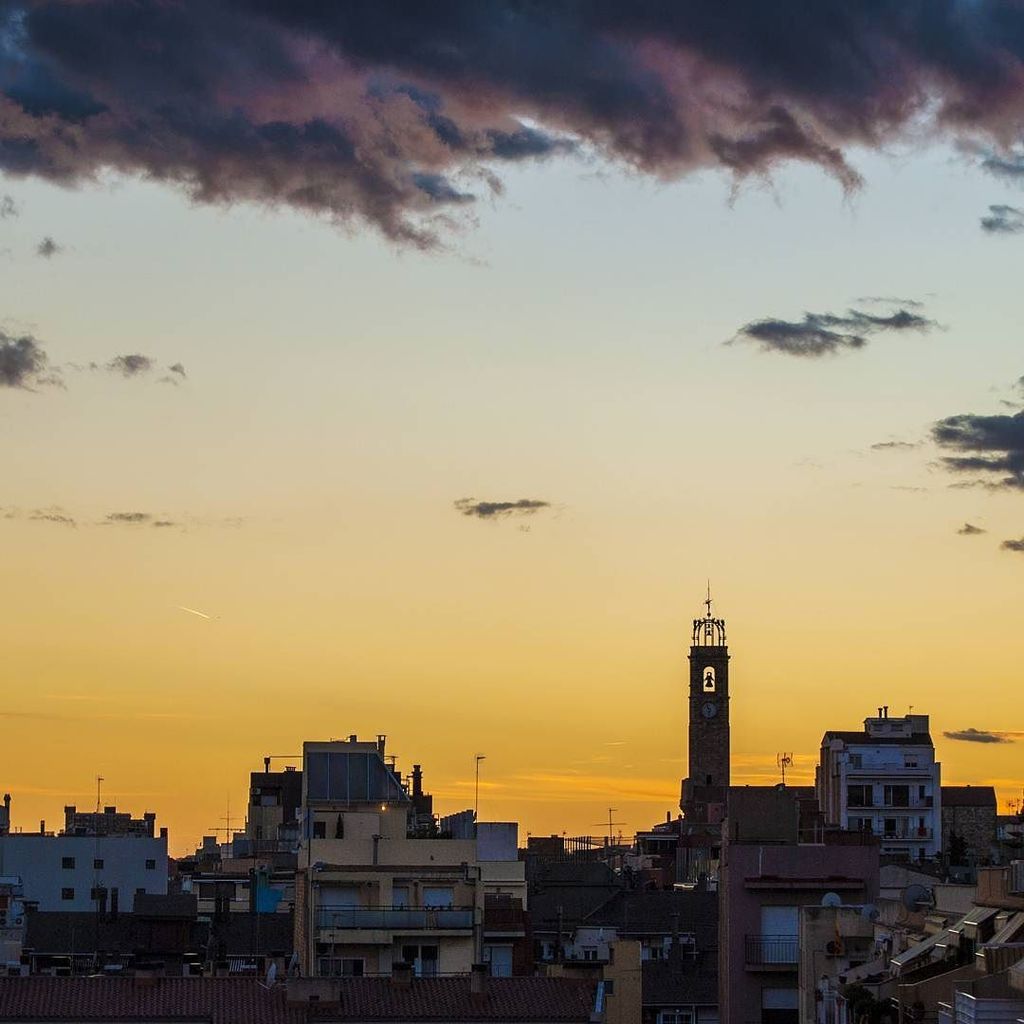 badalondia's tweet photo. Foto de @rdsbeats. Casagemes. #badalona #badalondia #igersbadalona #igersbarcelona #igersbcn #igersspain #igworldcl… https://t.co/xD0zRUfSXG