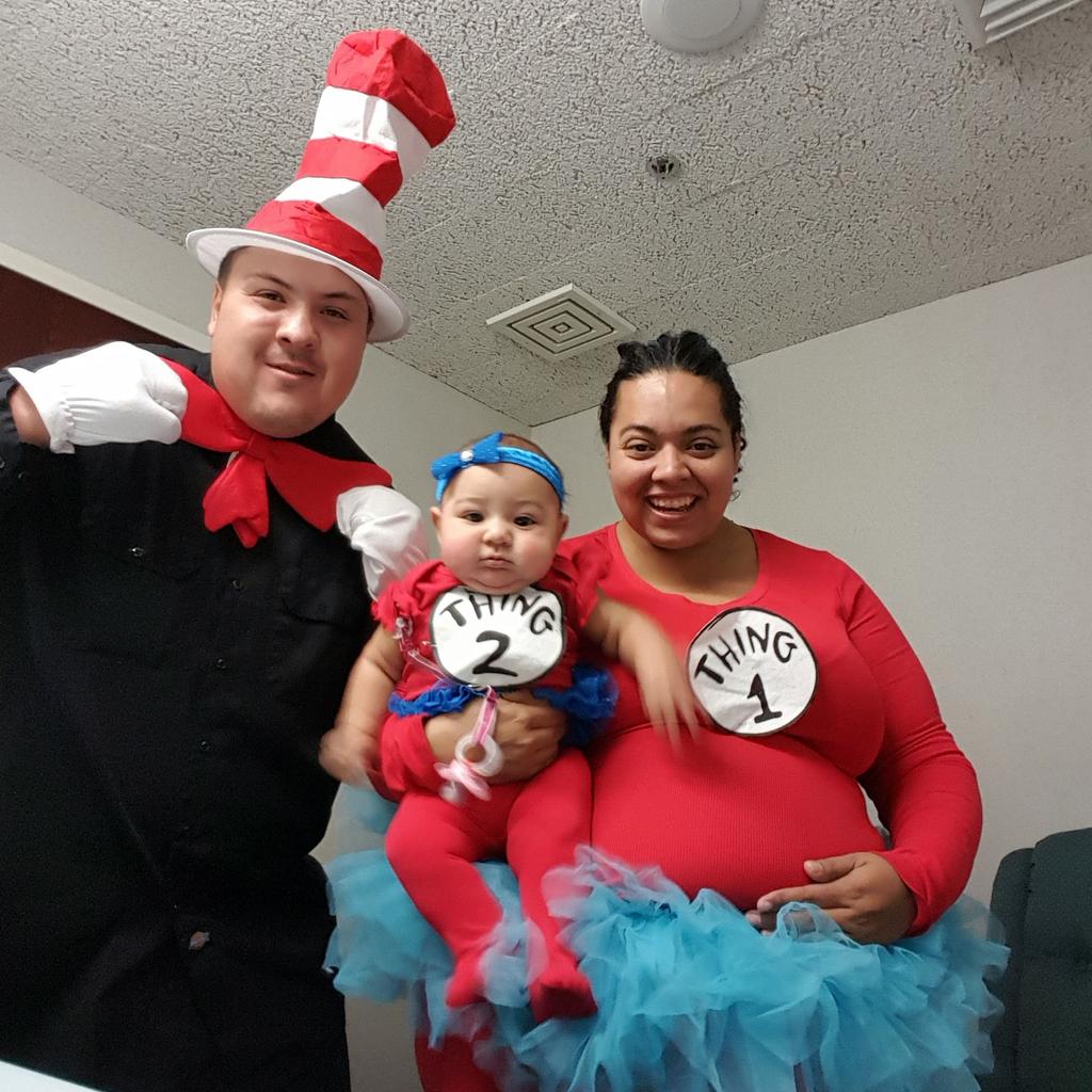 Double_Wide2004's tweet photo. HAPPY HALLOWEEN @RobinMeade #MorningExpress #Halloween #Costume #MXPHalloween https://t.co/0JA8f7QjFM