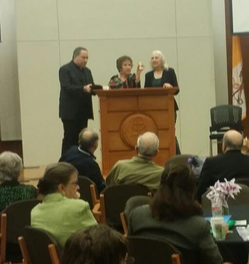CompassionNET1's tweet photo. #ddft #compassionsa Patti Radle receiving @ost  1st social justice award https://t.co/zC6k4esJPA