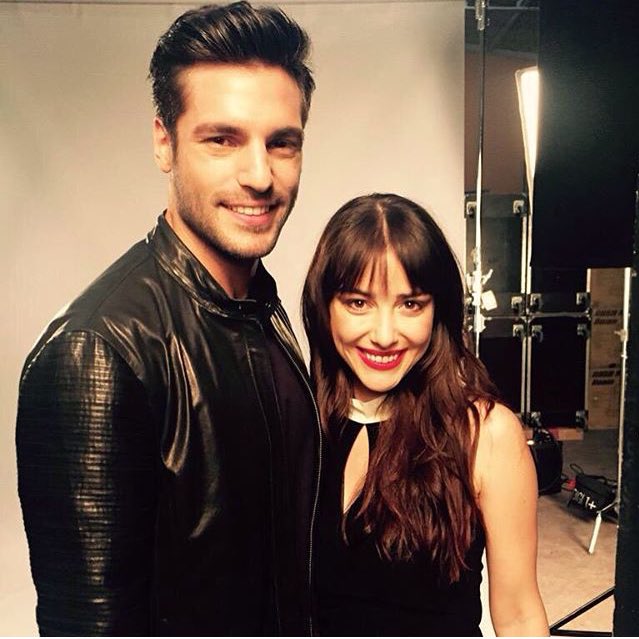 thedizidaily's tweet photo. #KirazMevsimi'ni kimler izleyecek? --->Rt 🍒 
Tabiki ben 👍heyecan tavan :) #ikiannearasında https://t.co/LWjJCHkUpV