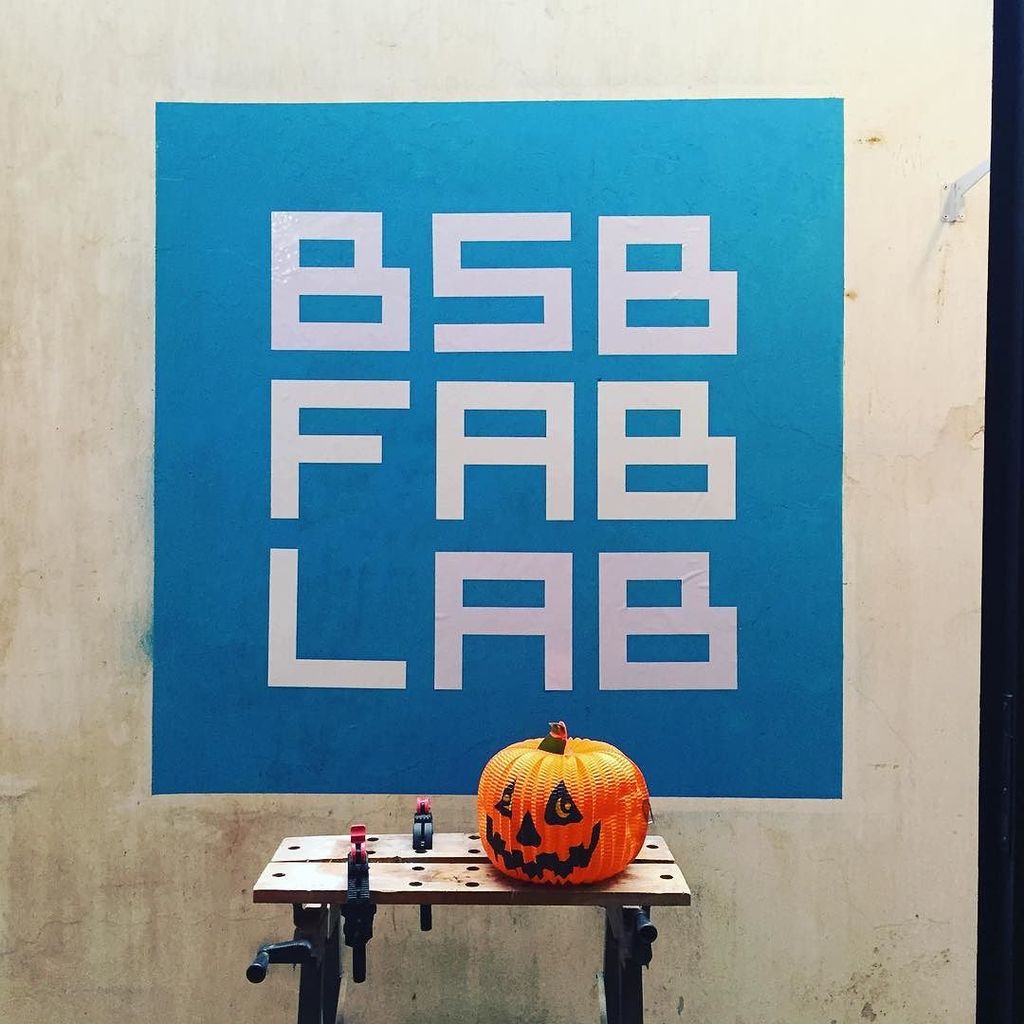 bsbfablab's tweet image. Estamos esperando todos vocês! Muhahahaha! #bsbfablab #halloween #façavocêmesno #reabertur… ift.tt/1PWINTy