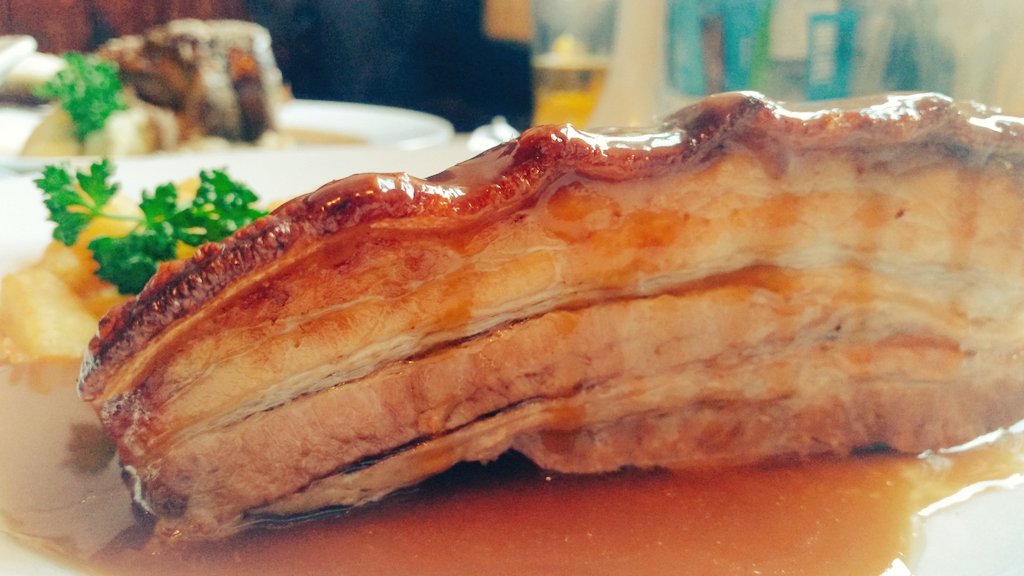 TastyComms's tweet photo. Lovely late lunch @ForestersBrock after cycling 'adventure' #newforest https://t.co/GRAp2xJO5Z