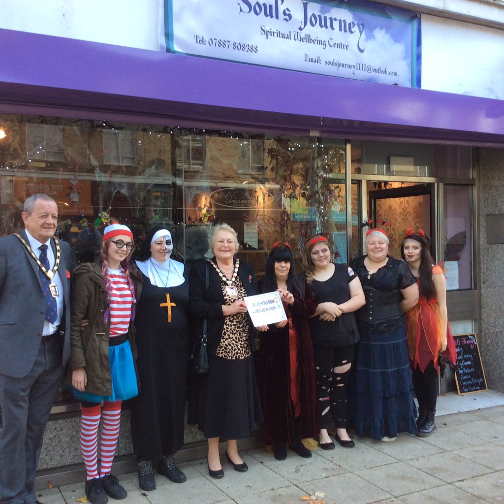 The winner is... <a href="/soulsjourney11/">Soul's Journey</a> ! Congrats!Thanks <a href="/LeahTurner2012/">Leah Turner</a> for being part of our #halloween festivities! #lp