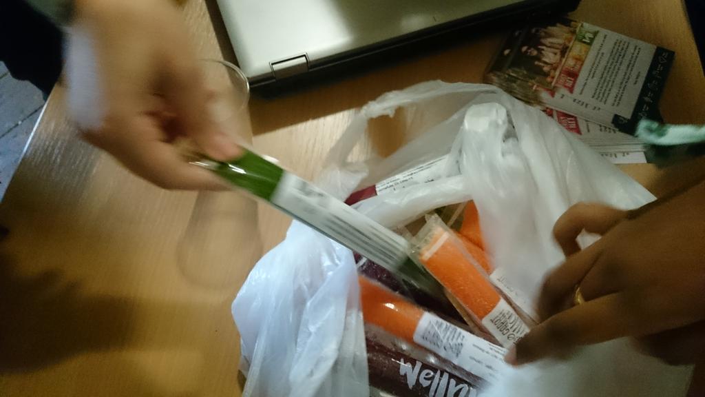 hellosprinters's tweet photo. @NubiKay @wellnicepops loving the healthy brain coolers #healthychoice #techtresses #startupladies https://t.co/ToLDpCvQOJ