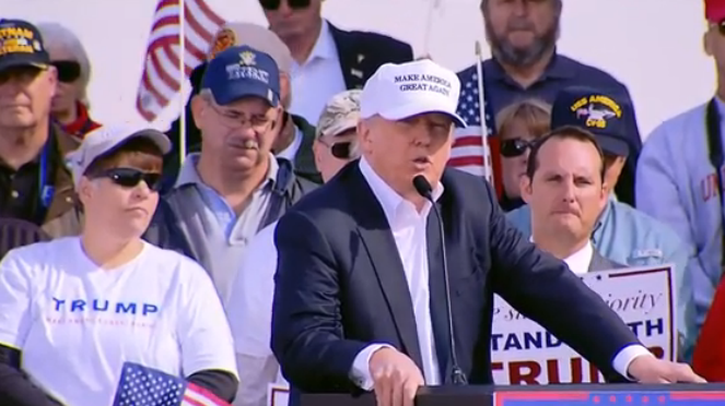 atlaswon's tweet image. #Trump Norfolk, V.A LIVE STREAM (HD). #USSWisconsin

Mr. Trump supports #military BIG!

msnbc.com/shift/watch/li…