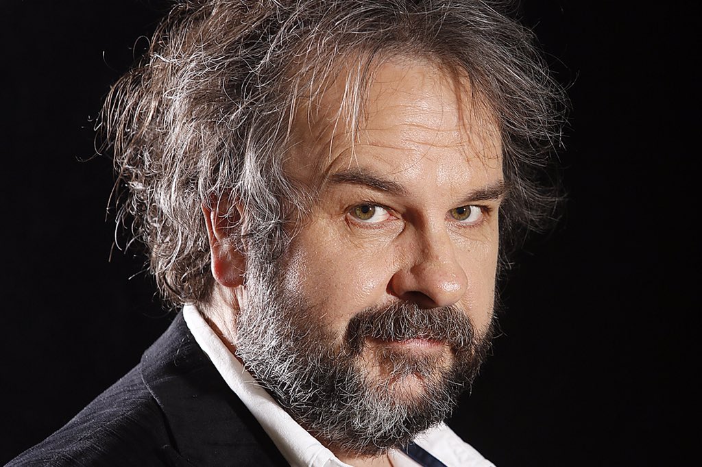 HFanFellowship's tweet photo. We would like to wish our dear friend, Sir Peter Jackson, a very Happy 54th Birthday! Thanks for everything, Pete! https://t.co/LUfpHbZuid