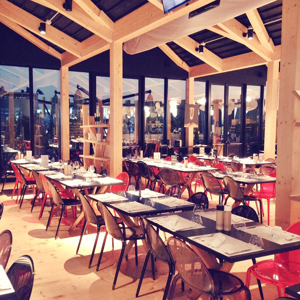 La gastronomie française a rayonnée sur <a href="/Expo2015Milano/">Expo Milano 2015</a> grâce au <a href="/CAFEDESCHEFS/">CAFÉ DES CHEFS</a> qui a su la valoriser
#FranceExpo2015