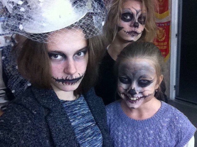 marchenko_yulya's tweet photo. 👻🎃 https://t.co/l9M0k2Sh89