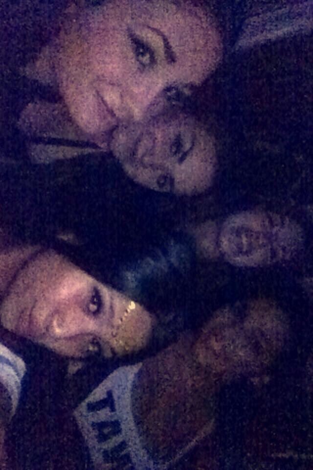 villyroxx's tweet photo. Last night was pretty good #HalloEve 🎃👻🌙 https://t.co/bdShBJAIfg