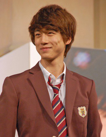 坂口健太郎ch 福士蒼汰 山崎賢人 道端淳平 坂口健太郎 T Co 4ysdpapr5r Twitter