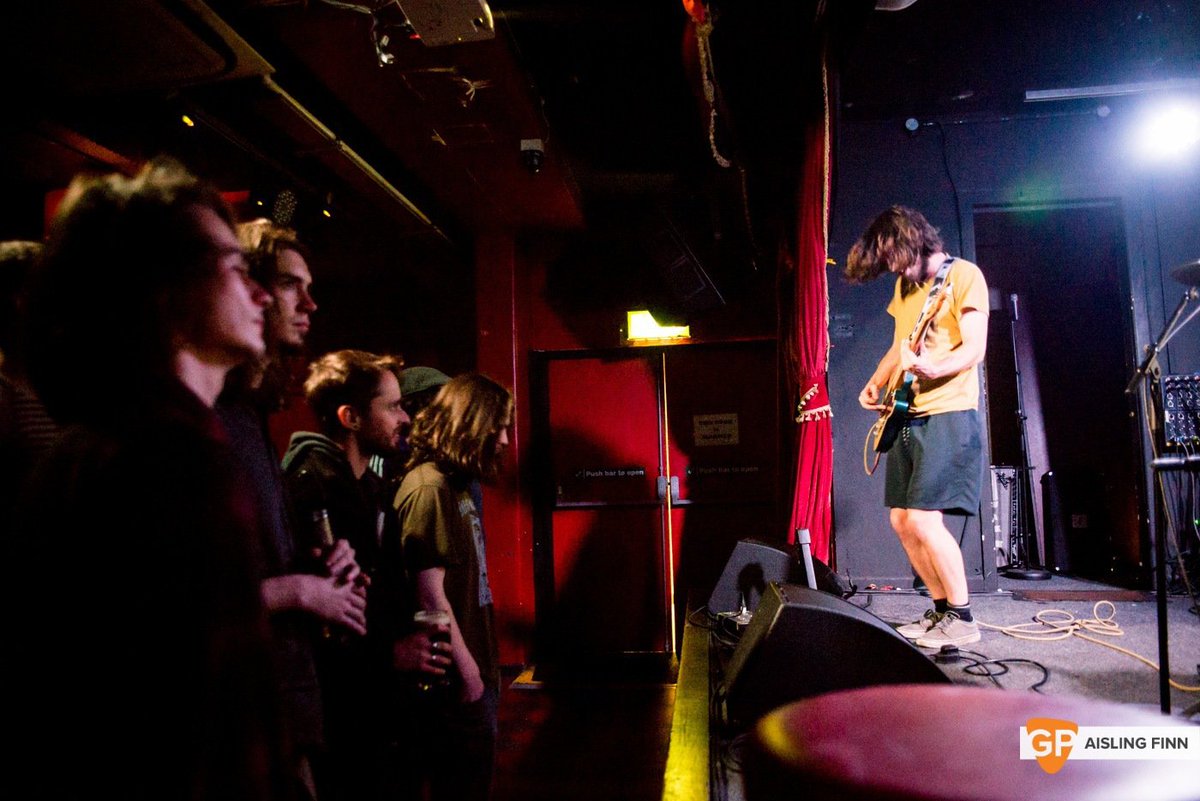 GoldenPlec's tweet image. In Photos: @ValNormal, @colorsoundire and @TravisOaksBand at #GoldenBeck by @Clicksey  bit.ly/1jZCVMF