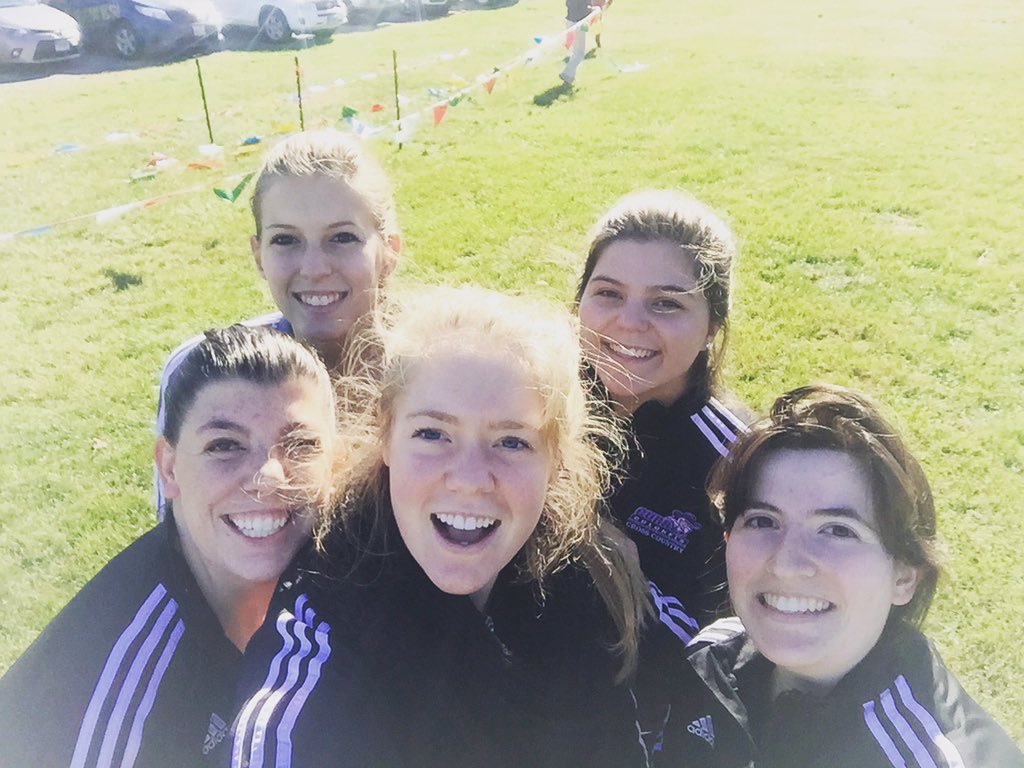CNE_Sports's tweet photo. @CurryEdu WXC poses for a team selfie after the #CCCWXC Championship race! https://t.co/kWI4t26ceK