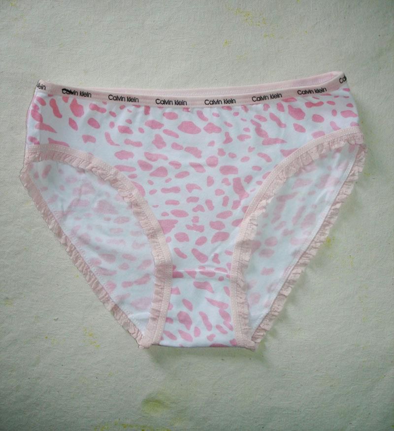 Nairobi : force teen daughter wear panties Nairobi woman | Scoopnest.