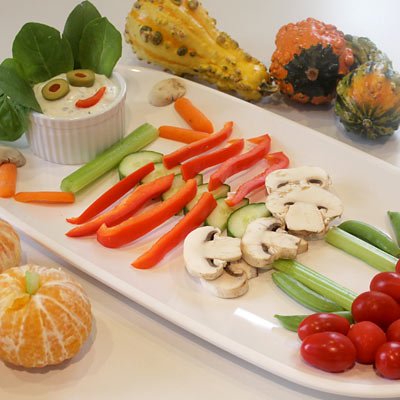 reciperehab's tweet photo. Happy #Halloween! Arrange a fun veggie skeleton to munch on throughout the day! https://t.co/VGZZX5xiD4 https://t.co/P6M6qtza3O