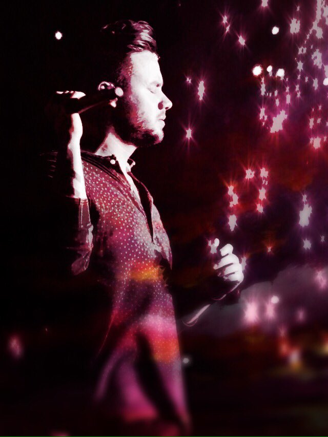 PaynoAesthetic's tweet photo. Liam + Red https://t.co/Yi3wZ9YRWu