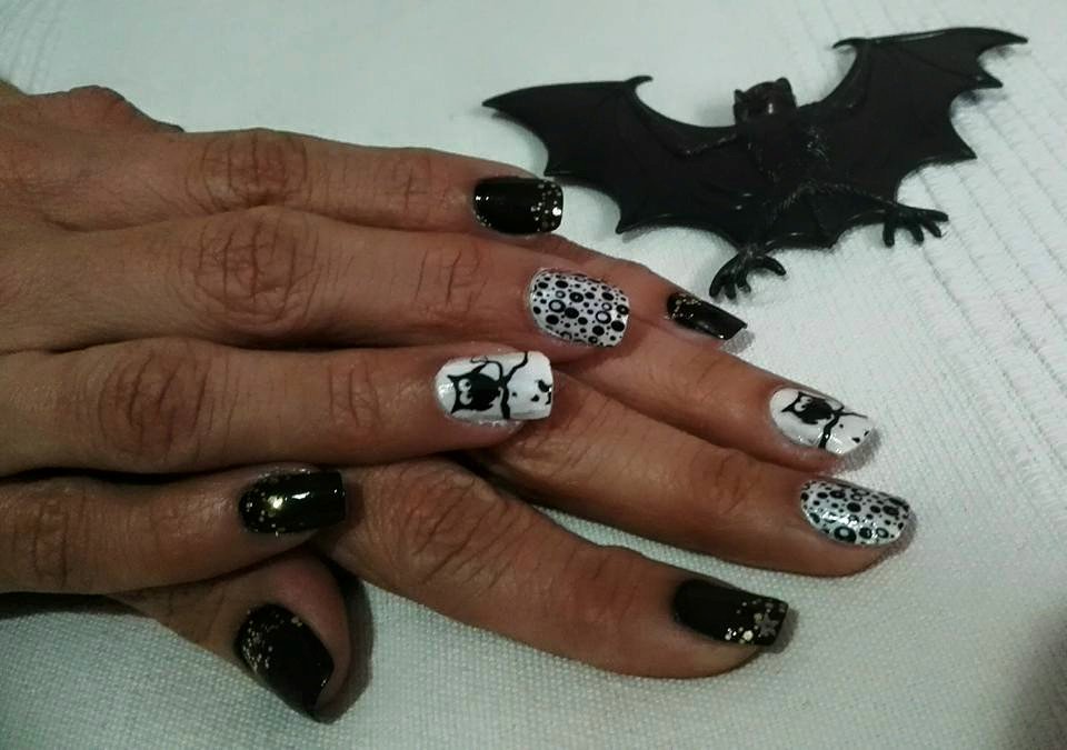 arteunas_espana's tweet photo. Ganadora concurso Halloween Arteuñas. Modelo usado G76. compra en https://t.co/qdmQw3R1IG #arteuñas   #halloween https://t.co/WMMjqExjya