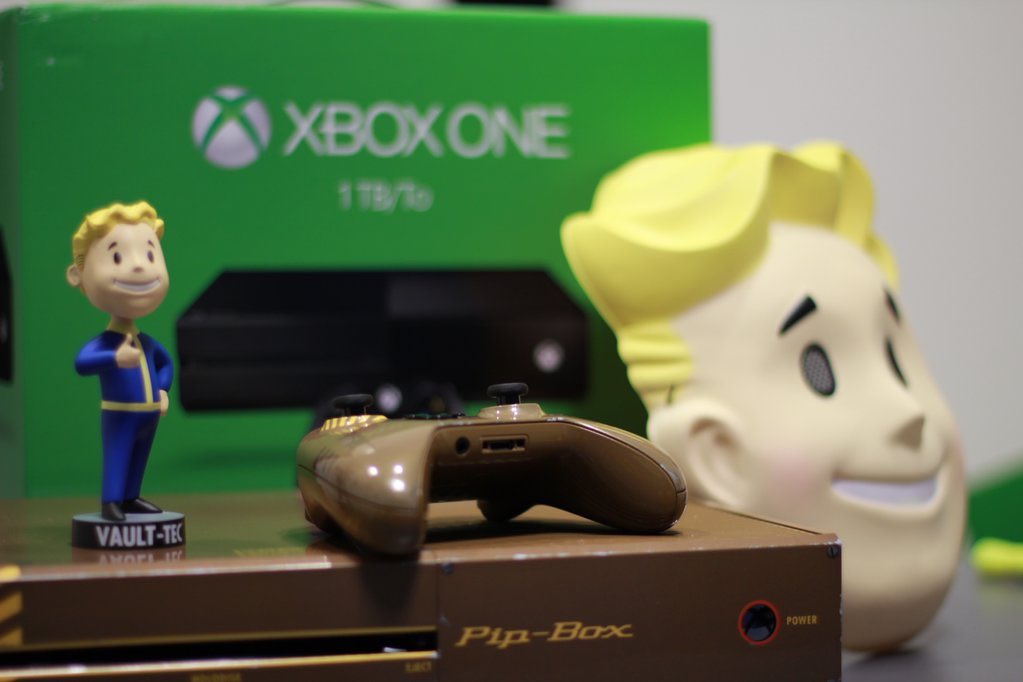RT &amp; follow for a chance to win today's #Xbox One Pip-Box Twitter sweeps #Fallout4Seattle #VaultBoyTour