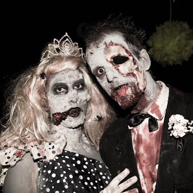 BHFrightNights's tweet photo. Are you ready for #HorrorHigh Prom Night? Costume contest registration begins at 6:30! $100 cash grand prize! https://t.co/AXWZoG2SZu