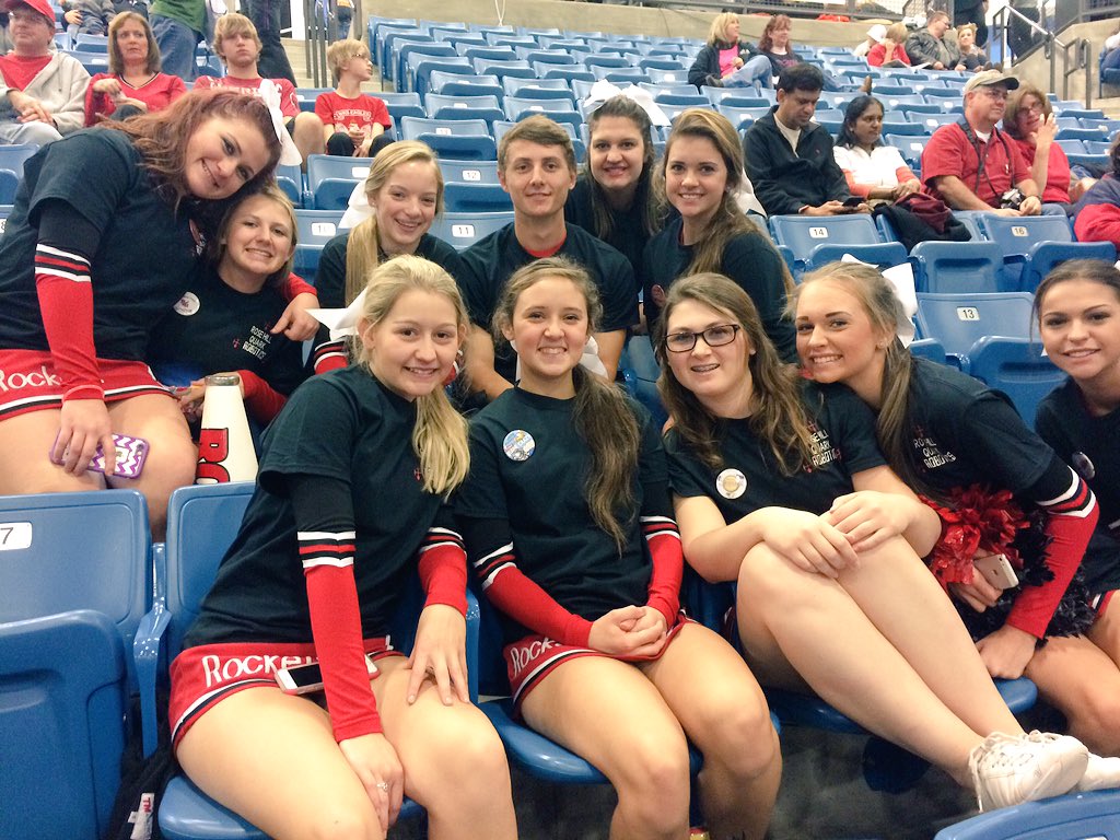 casesutton_'s tweet photo. We cheer for the BEST team in the 316!! Let's go Rockets! 🚀❤️ #KSBEST15 https://t.co/Xdfk8Z4Srm