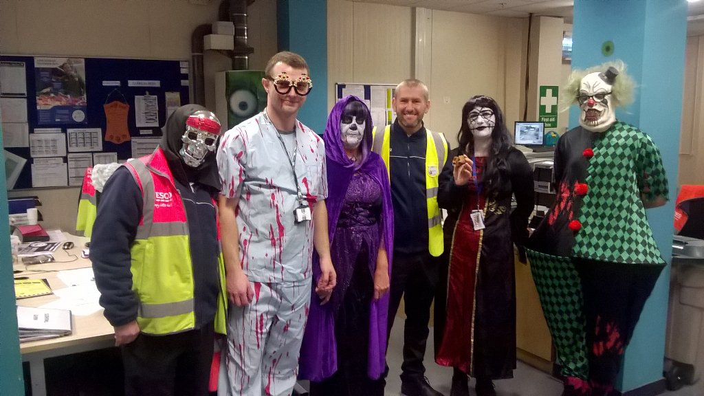 MartinWannell's tweet image. @Tesco Goods in team @DidcotDC enjoying some spooky fun