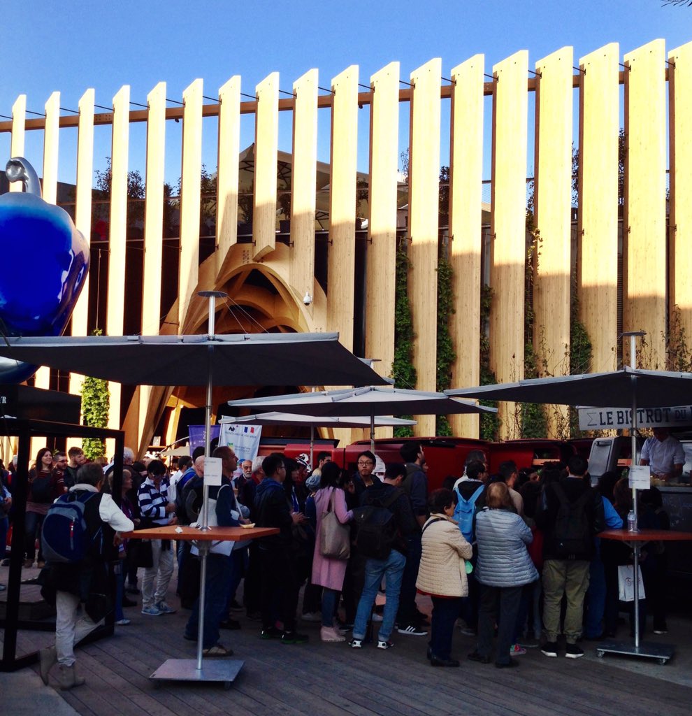 Le #FoodTruckPeugeot : 184 jours d'animation, 13 partenaires, 90 produits et plus de 120.000 bouchées offertes.