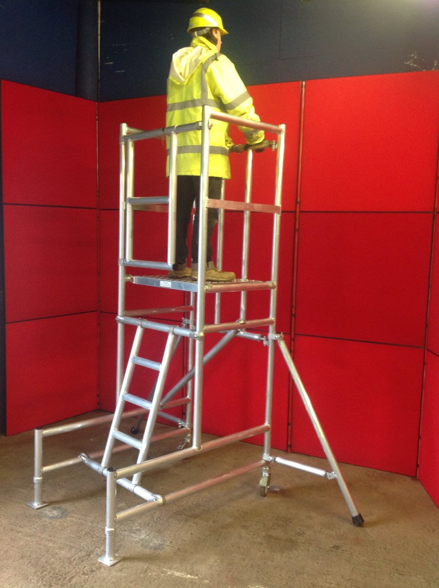 ladderstore's tweet photo. Use a @PASMALtd #PAS250 Approved Podium Step. Here's why https://t.co/zDGTDRQ95z #safety #pas250 #antisurf https://t.co/0O4YhpdPZw