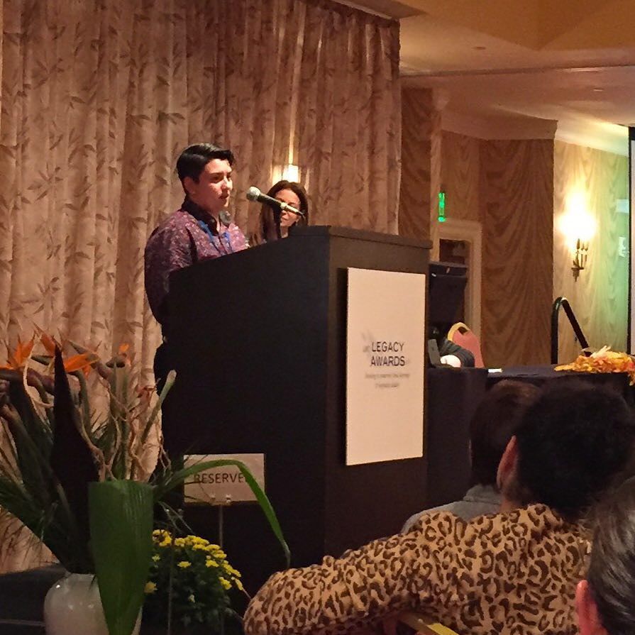 Mimi_Avocado's tweet photo. Legacy Award recipient hosted by @melissasproduce #ldei2015 addressing luncheon attendees https://t.co/UsVrWjj7Ig https://t.co/uhDjdbcD4G