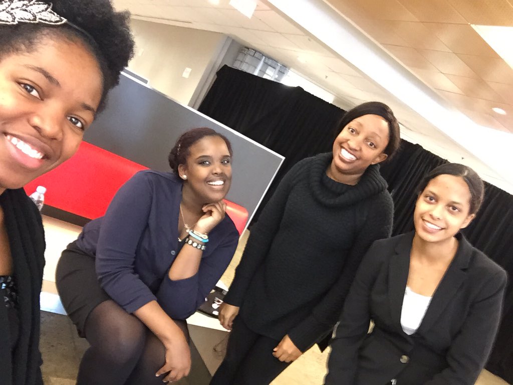 Suzy5b's tweet photo. Catering Services for #SenecaGrad2015 #SenecaProud
We are proud of all of you! Congrats π https://t.co/DKthBvpzTN